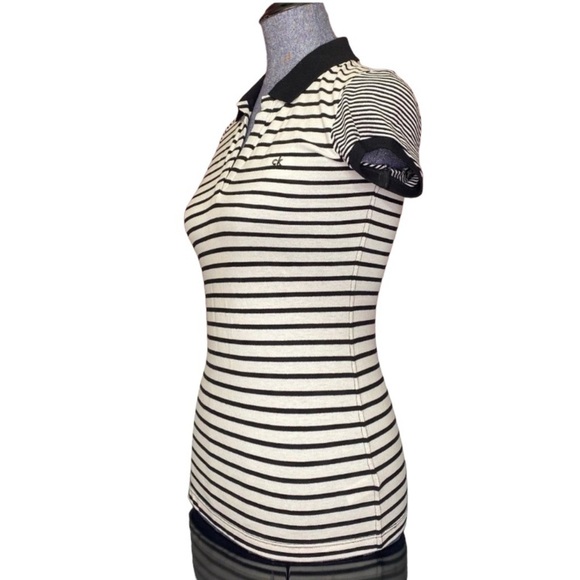 Calvin Klein women white & black striped tee size Small VERY GOOD condition - Picture 2 of 3